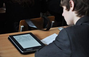  <b>Учебники</b> для украинских школьников можно будет скачать в электронном виде 