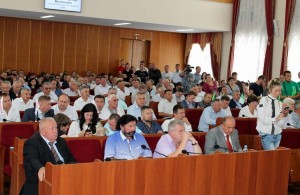  У Житомирі пройшла 17-а сесія обласної ради: які рішення прийняли <b>депутати</b>. ФОТО 