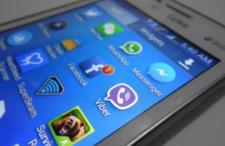 Полиция Житомира открыла каналы в WhatsApp и Viber