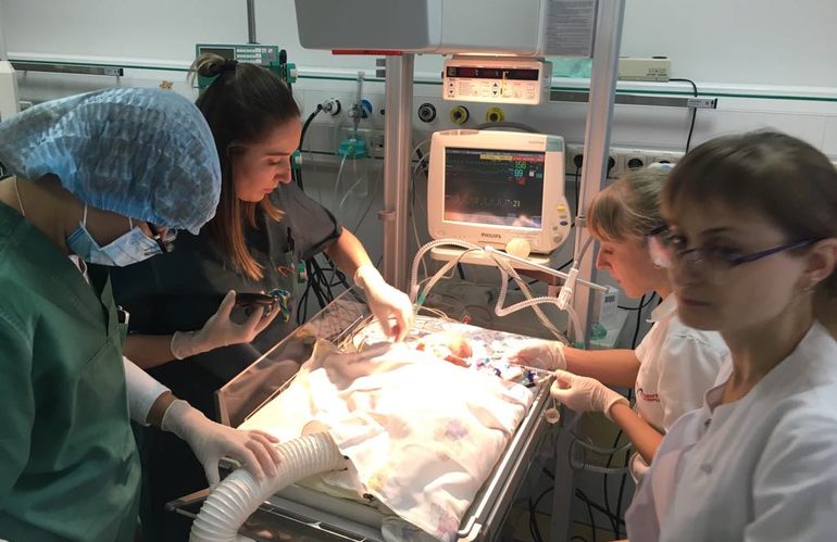 Недоношенному младенцу из Житомирской области провели успешную операцию на сердце. ФОТО