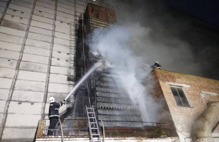 В Житомирской области произошел пожар на предприятии