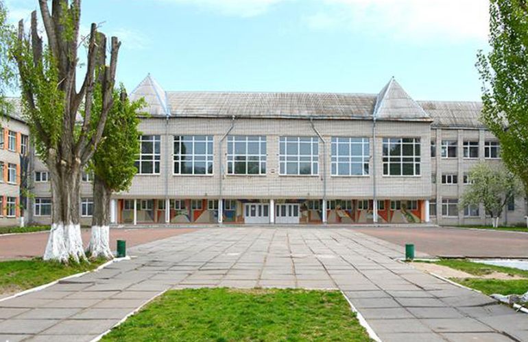 В Житомире недоремонтированную школу решили законсервировать до 2019 года