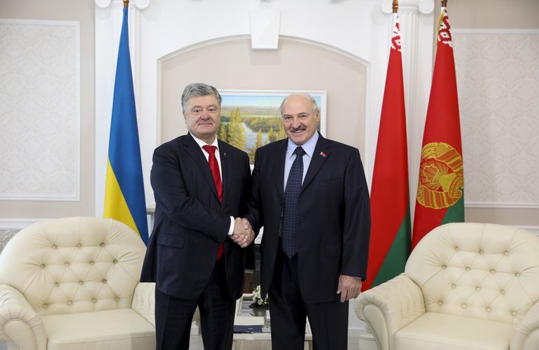 Президент предложил провести в Житомире форум регионов Украины и Беларуси