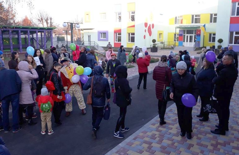 В Житомире открыли реконструированный детский сад на 320 мест. ФОТО