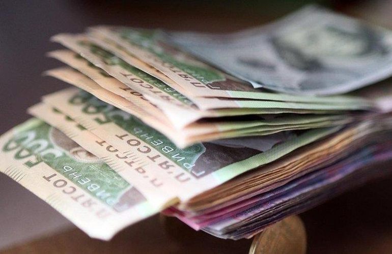 Экономика: Средняя зарплата в Украине в 2024 году составит 21852 грн. - Минфин