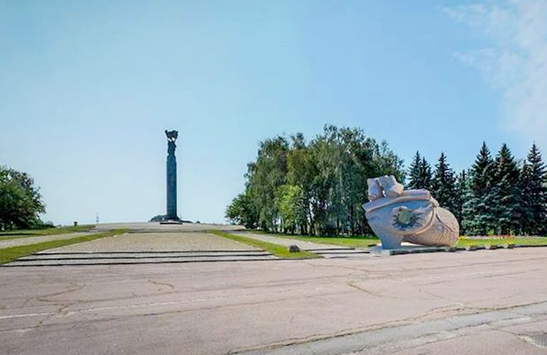 Общественность передумала: в Житомире нашли новое место для памятника воинам АТО