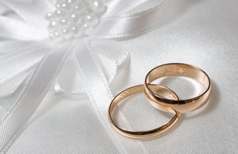 14 февраля влюбленные житомиряне смогут зарегистрировать брак ночью