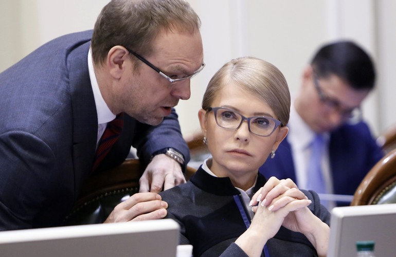 «Увеличил свои доходы в 82 раза!» Тимошенко требует расследовать обогащение Порошенко. ВИДЕО