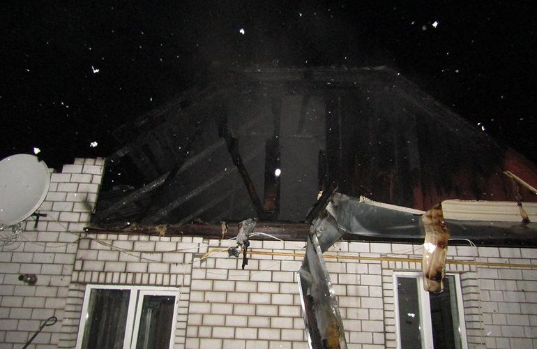Огненная ревность: на Житомирщине парень поджег дом своей бывшей
