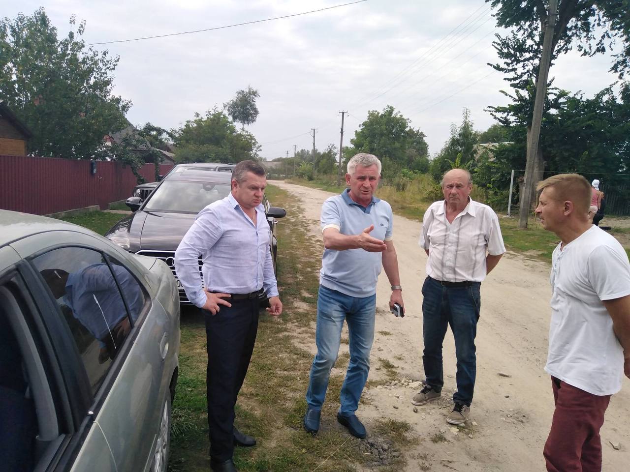 Депутат від «Нашого краю» надасть техніку для ремонту доріг на Житомирщині