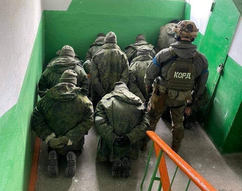 7 украинских разведчиков взяли в плен 22 российских спецназовца из подразделения «Шторм Z» - Мадяр