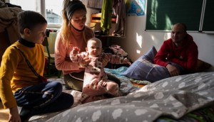 В Украине переселенцы получат по 2000 гривен ежемесячной помощи