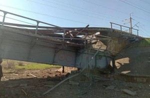 В Мелитополе взорвали мост, через который везли оружие из Крыма в Украину