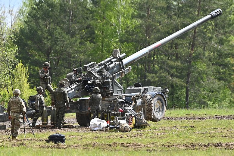 M777 уже в Украине. Всё про гаубицу и управляемый снаряд M982 Excalibur. ВИДЕО