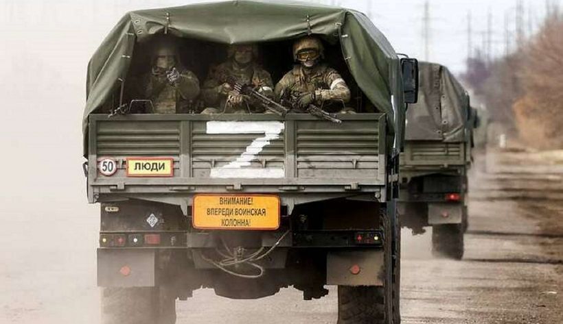 В Мелитополе оккупанты глушат связь, похищают гражданские машины и перебрасывают военную технику назад в Крым