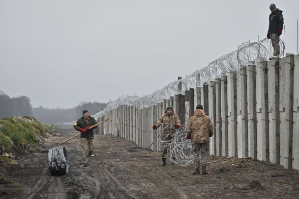 Какую стену строит Украина на границе с Беларусью. ФОТО и ВИДЕО