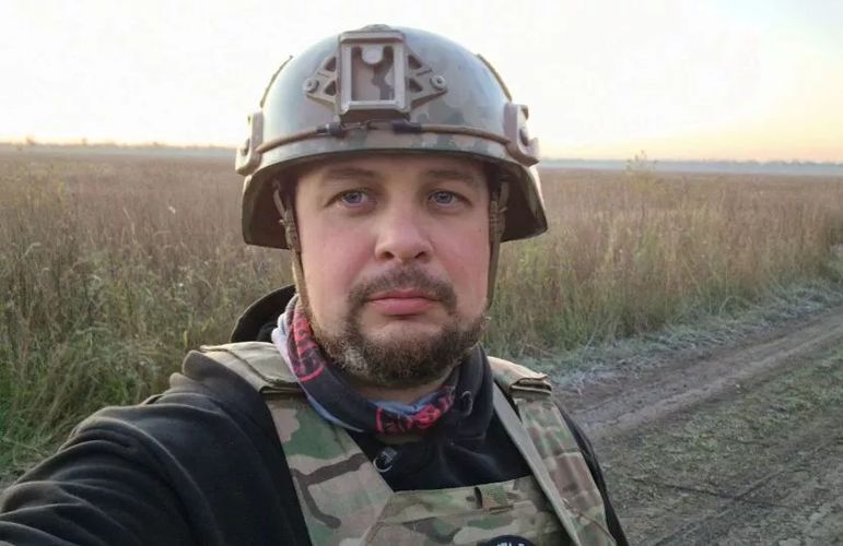 Убит блогер Владлен Татарский. Его взорвали в кафе Пригожина в Санкт-Петербурге. ВИДЕО
