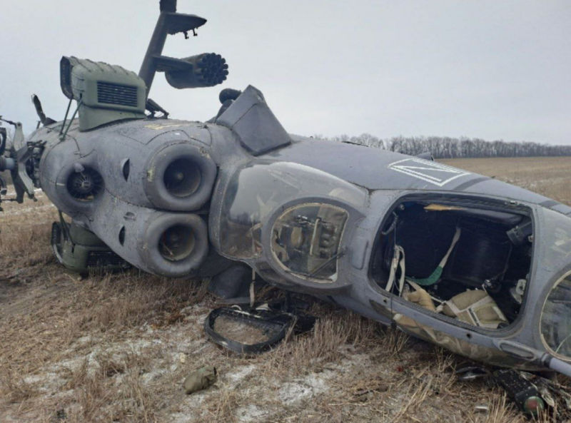 Война в Украине: Под Брянском упали два российских вертолета Ми-8 и два истребителя Су-34 и Су-35 - все пилоты погибли