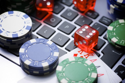Как играть в казино без вложений