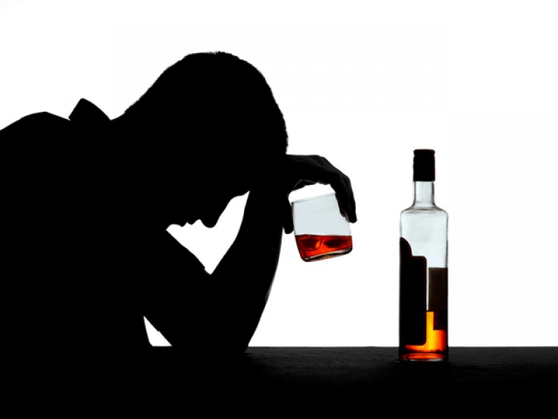Стадії алкоголізму — як визначити