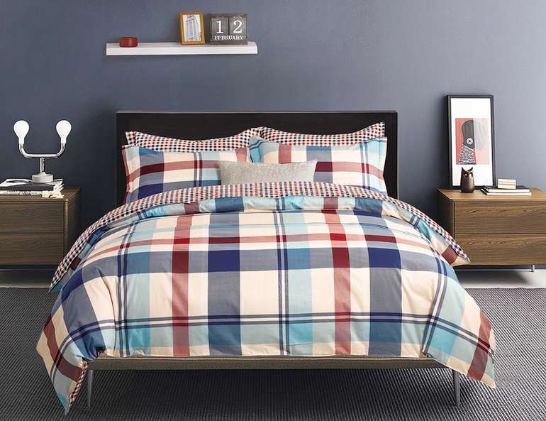 Комфорт і довговічність: переваги дерев’яних ліжок із ламелями