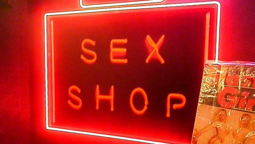 Что стоит знать, выбирая секс-шоп?