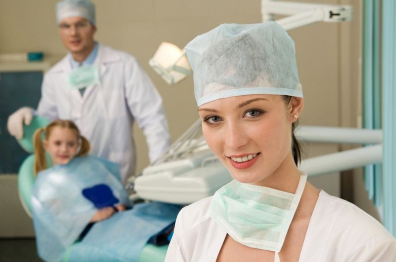 Стоматологии в Украине: доступные цены и высокое качество