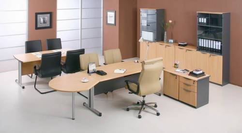 Как правильно выбрать офисные кресла и другую мебель