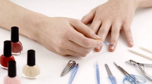 Наращивание ногтей: отличный маникюр или прибыльный бизнес?