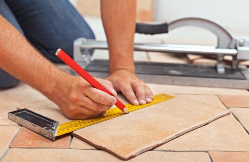 Что стоит знать о выборе керамической плитки для дома?